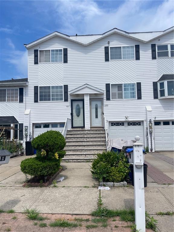 499 Medina Street Oakwood Staten Island NY 10306