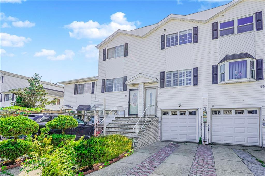 499 Medina Street Oakwood Staten Island NY 10306