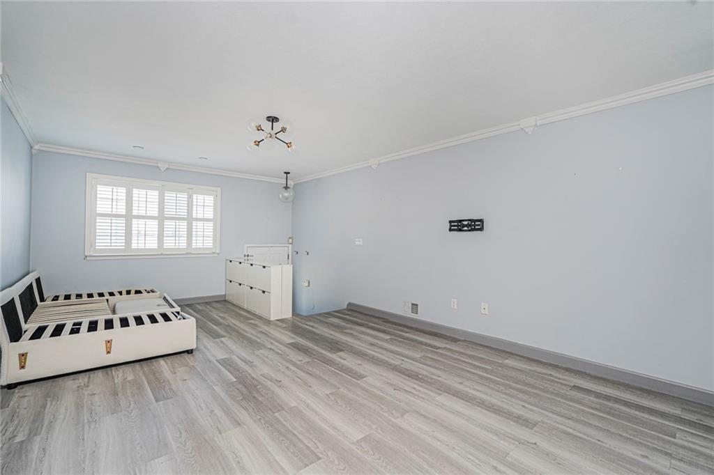 499 Medina Street Oakwood Staten Island NY 10306