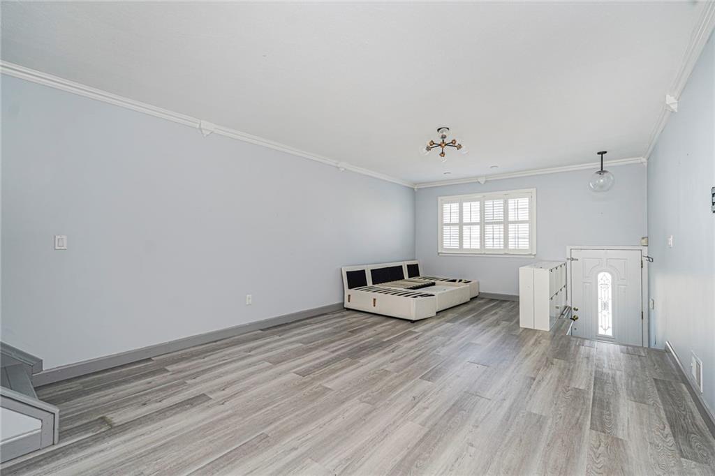 499 Medina Street Oakwood Staten Island NY 10306