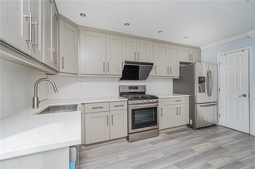 499 Medina Street Oakwood Staten Island NY 10306