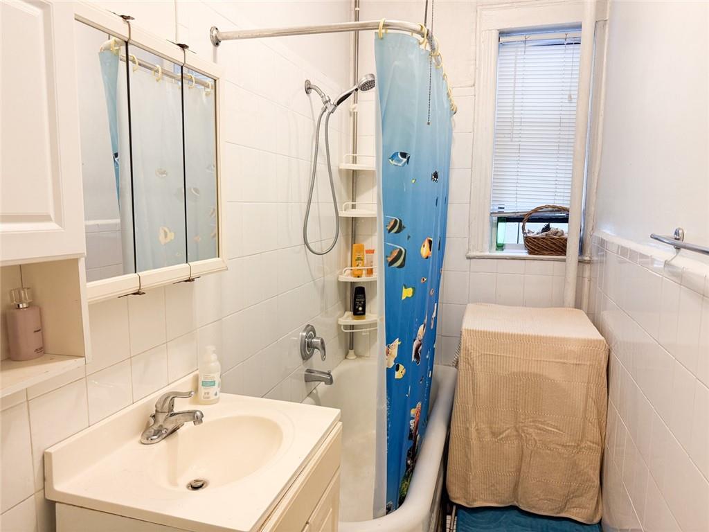 3039 Ocean Parkway Brighton Beach Brooklyn NY 11235