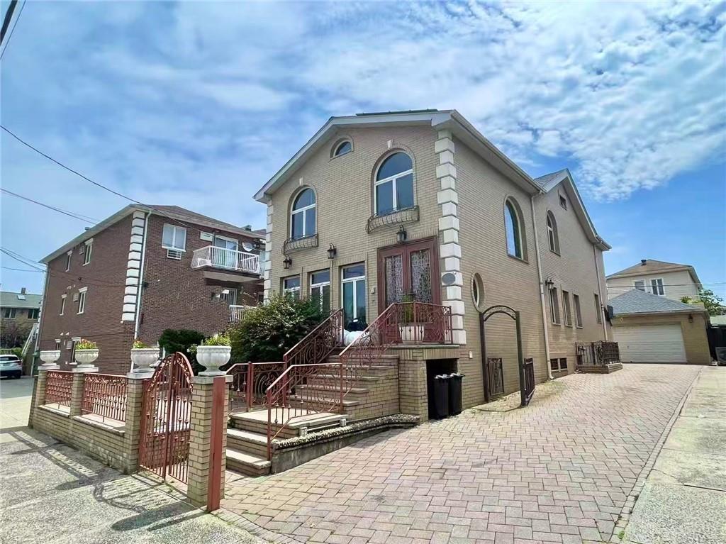 265 Bay 8th Street Bensonhurst Brooklyn NY 11228