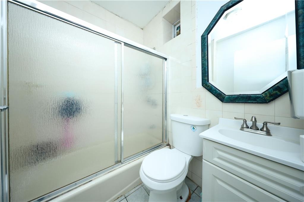5222 4th Avenue Sunset Park Brooklyn NY 11220