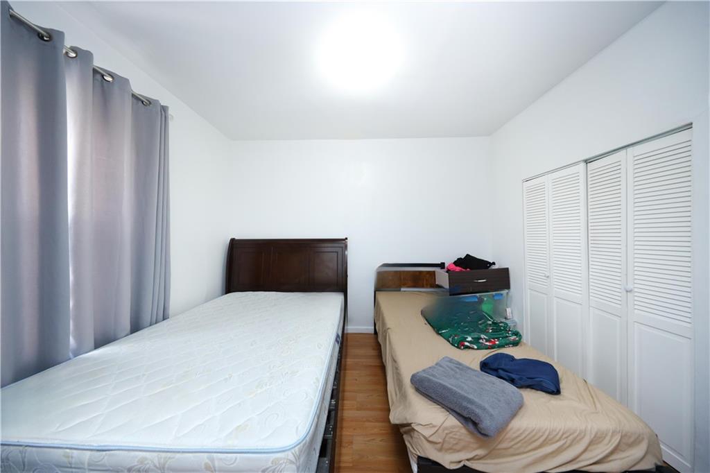 5222 4th Avenue Sunset Park Brooklyn NY 11220