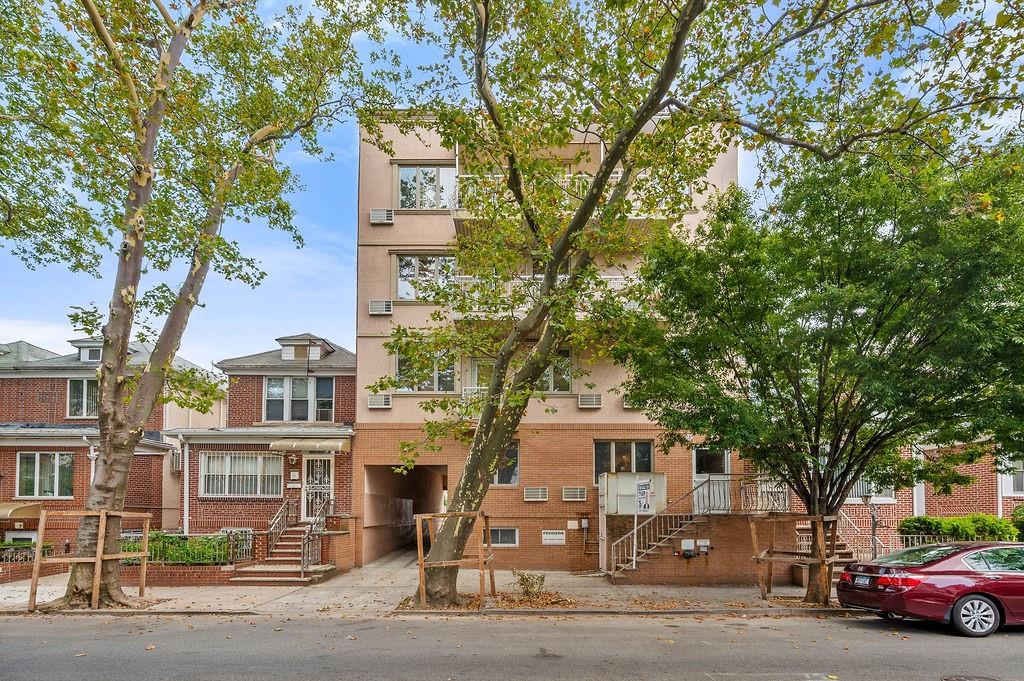 2231 62nd Street Bensonhurst Brooklyn NY 11204