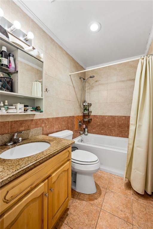 2231 62nd Street Bensonhurst Brooklyn NY 11204