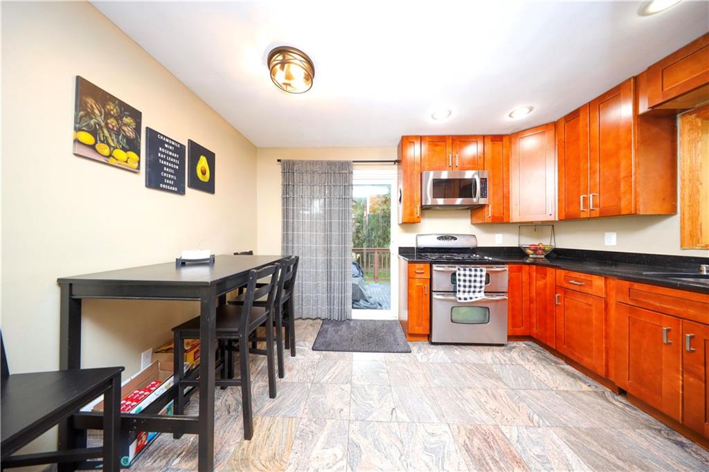 394 Stobe Avenue Midland Beach Staten Island NY 10306