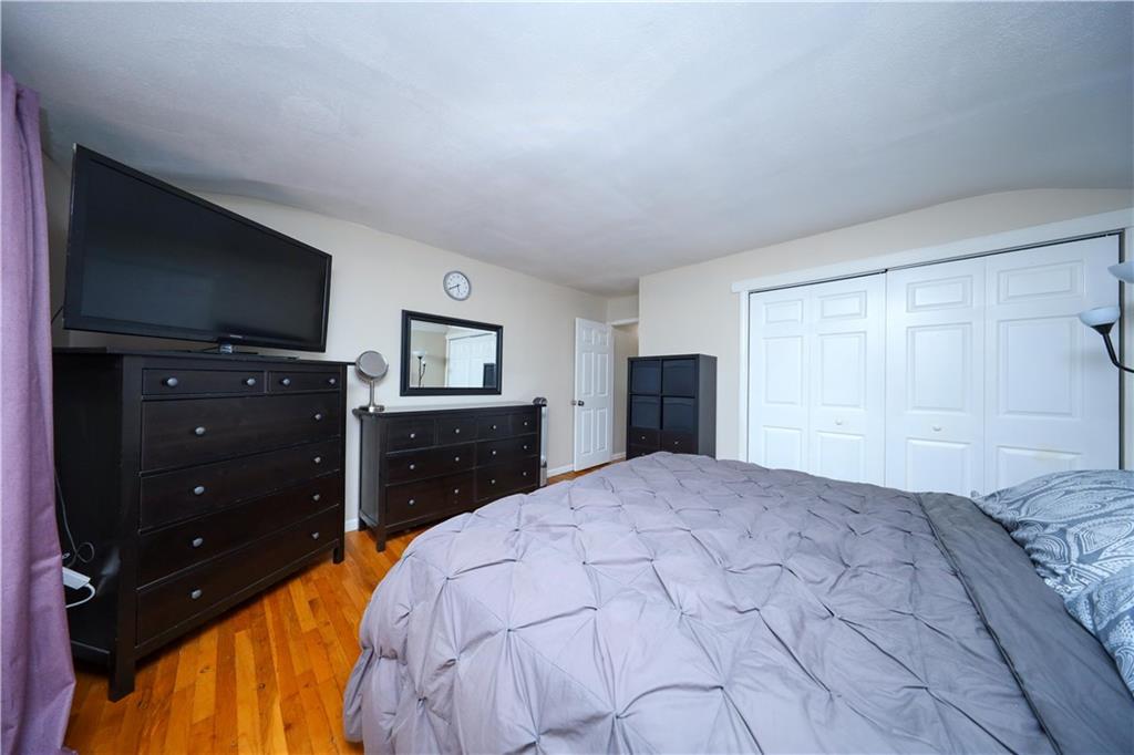 394 Stobe Avenue Midland Beach Staten Island NY 10306
