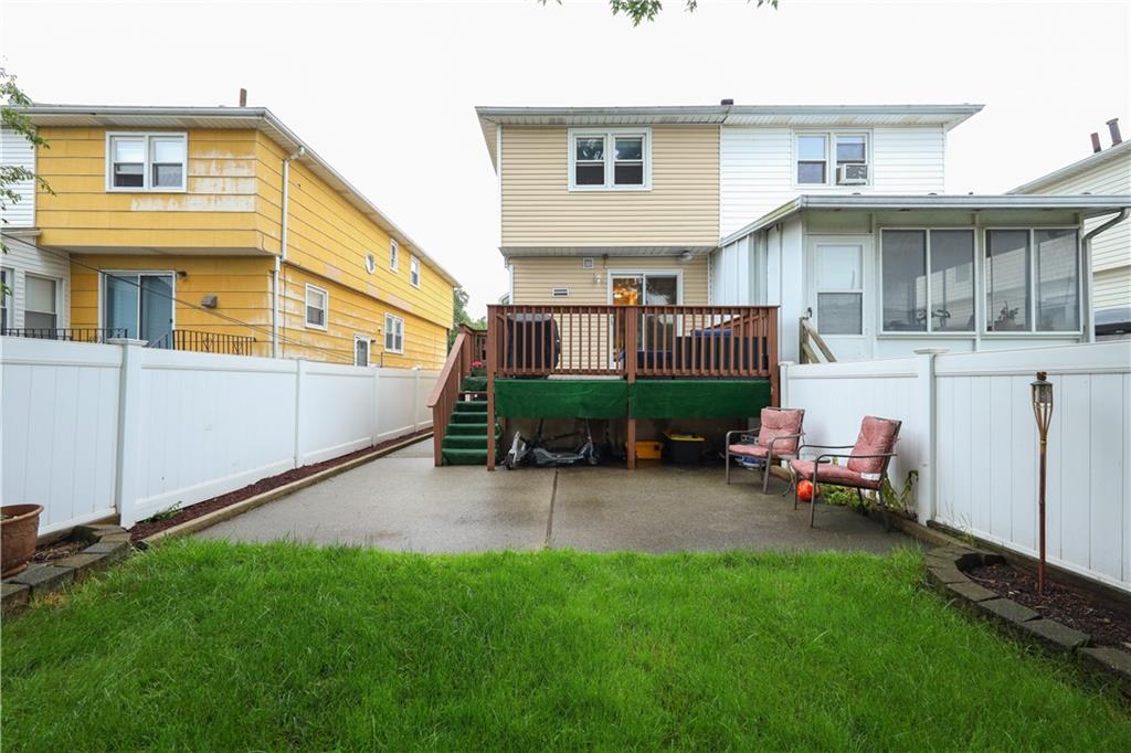 394 Stobe Avenue Midland Beach Staten Island NY 10306