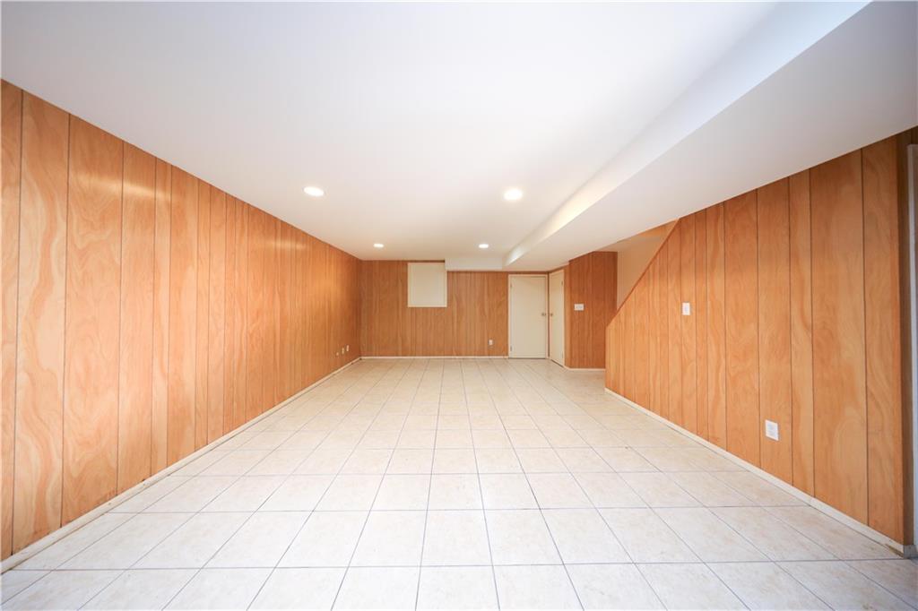 75-31 167th Street Fresh Meadows Brooklyn NY 11366