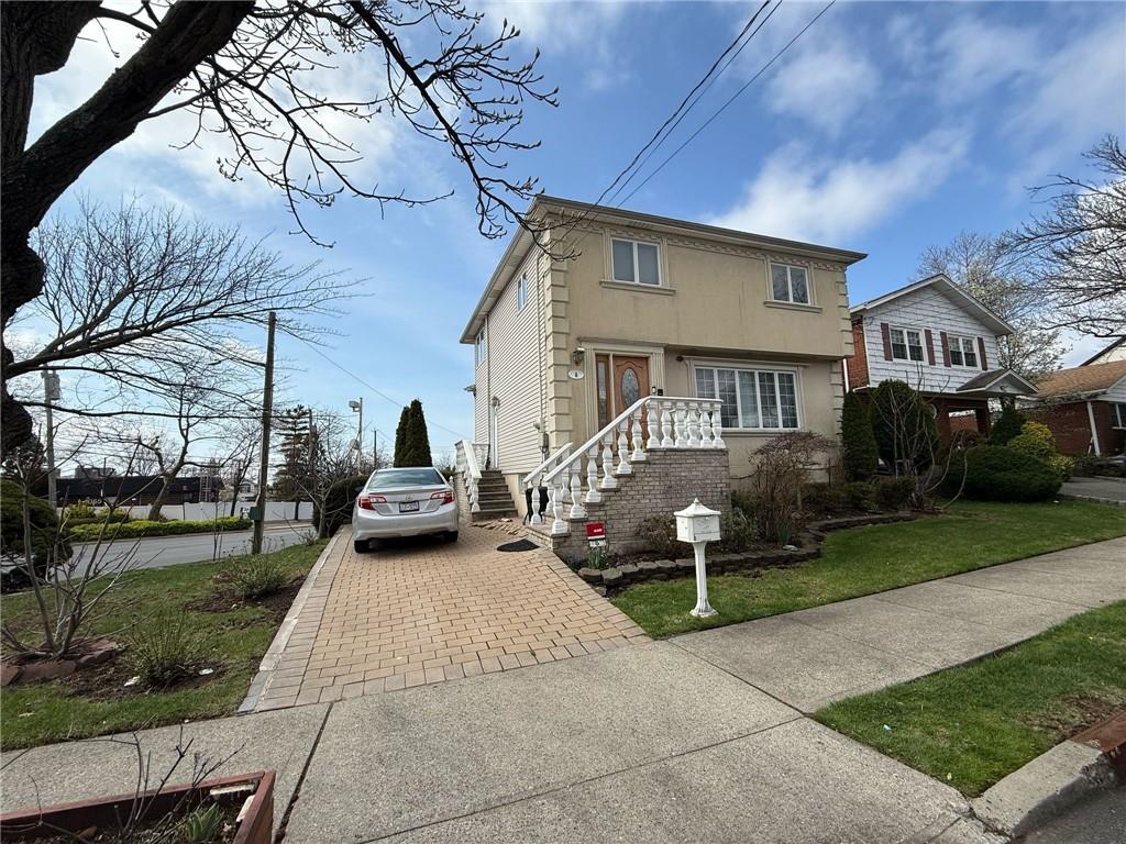 6 Normalee Road Grasmere Staten Island NY 10305