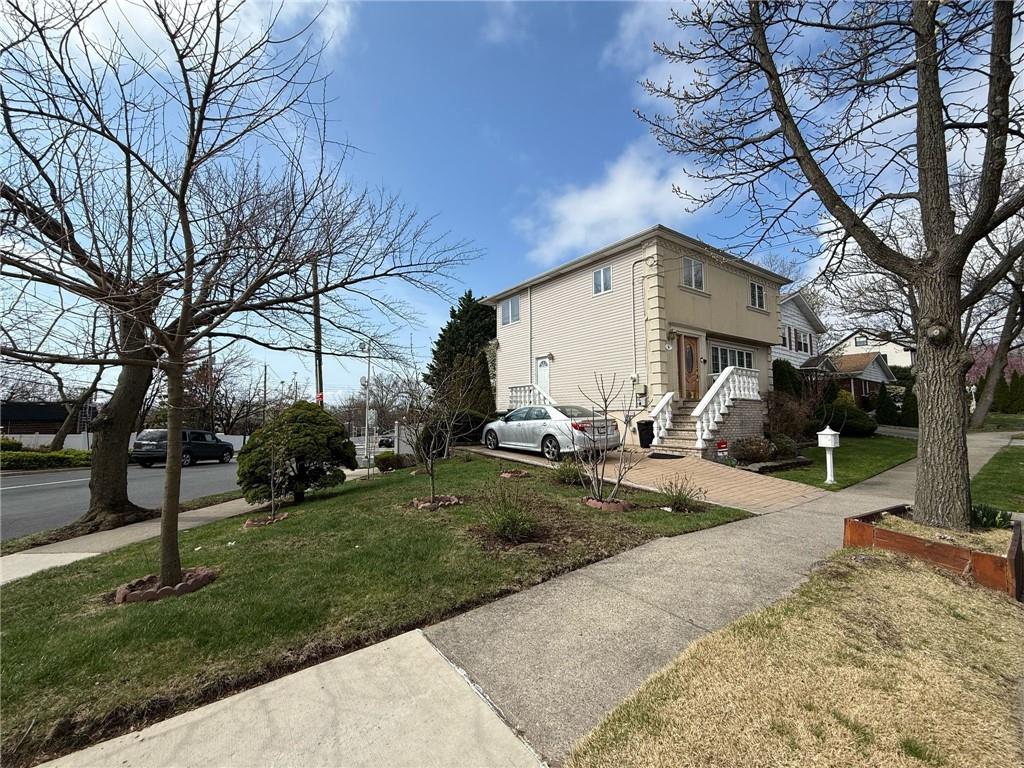 6 Normalee Road Grasmere Staten Island NY 10305