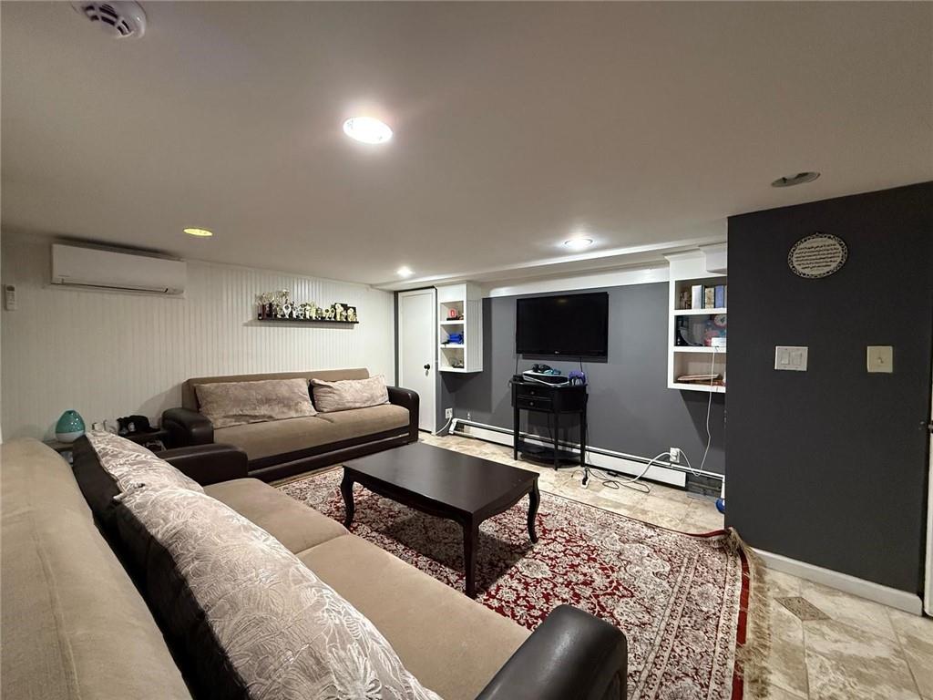 6 Normalee Road Grasmere Staten Island NY 10305