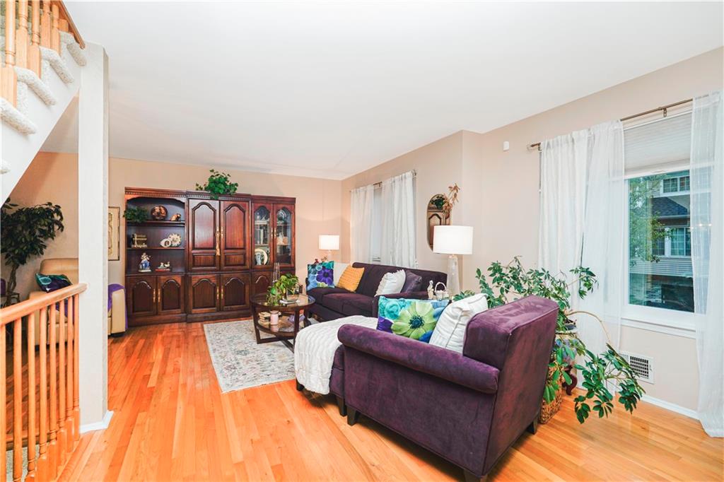 100 Robin Court Woodrow Staten Island NY 10309