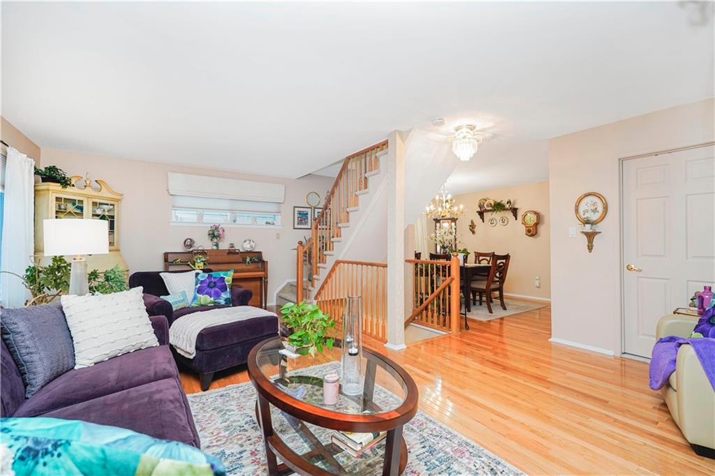 100 Robin Court Woodrow Staten Island NY 10309