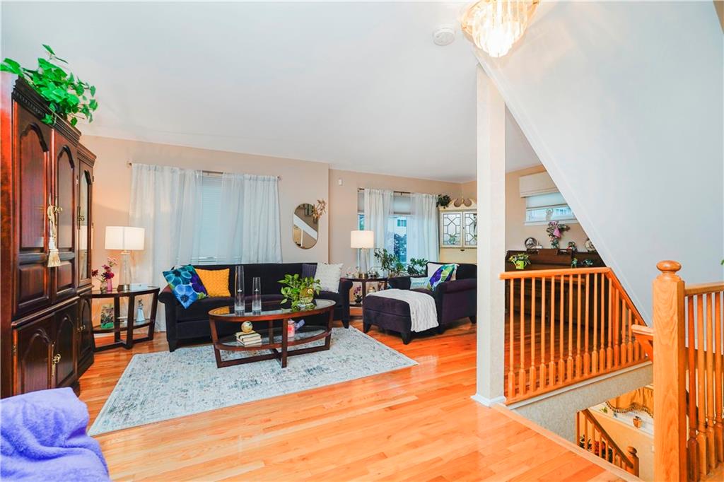 100 Robin Court Woodrow Staten Island NY 10309
