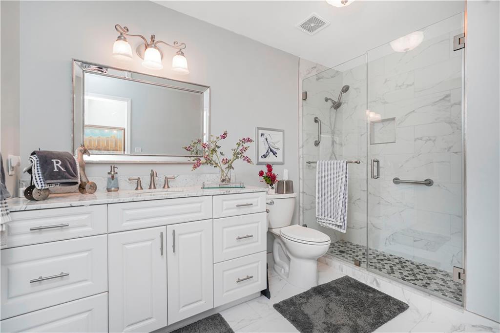 100 Robin Court Woodrow Staten Island NY 10309