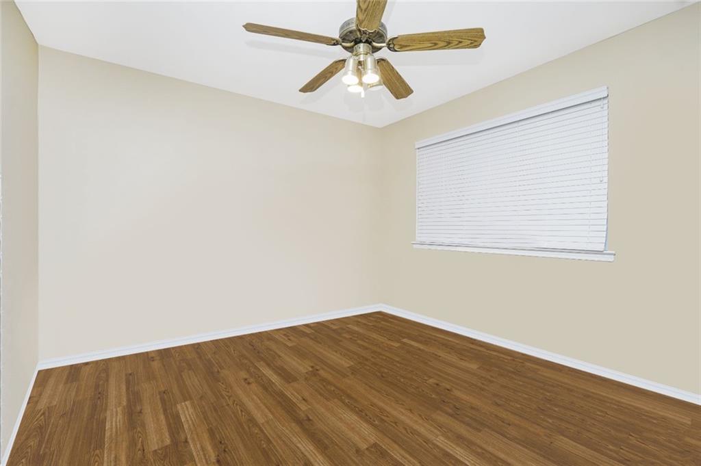 100 Robin Court Woodrow Staten Island NY 10309
