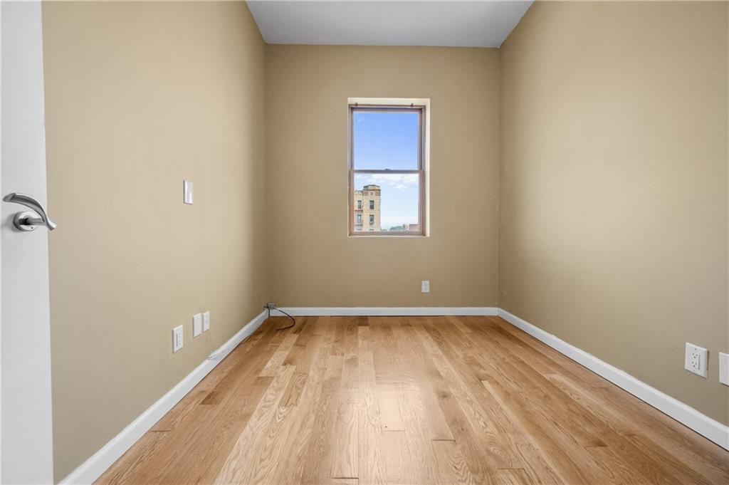 1515 West 4th Street Gravesend Brooklyn NY 11204