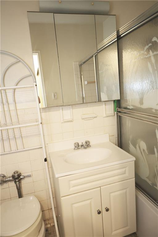 415 BEVERLY Road Kensington Brooklyn NY 11218
