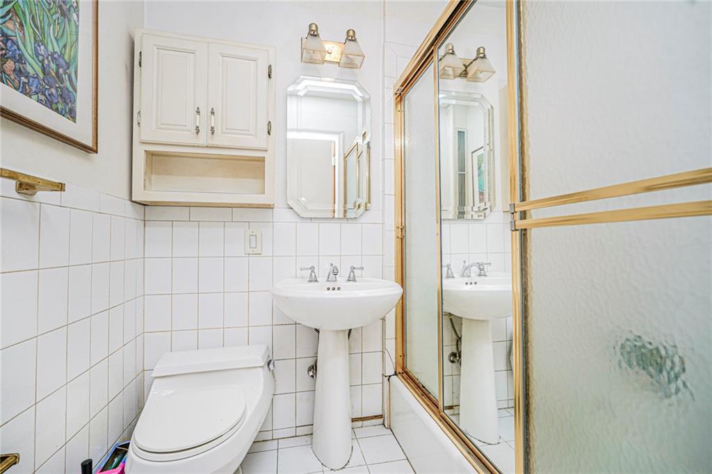 1610 10th Avenue Windsor Terrace Brooklyn NY 11215