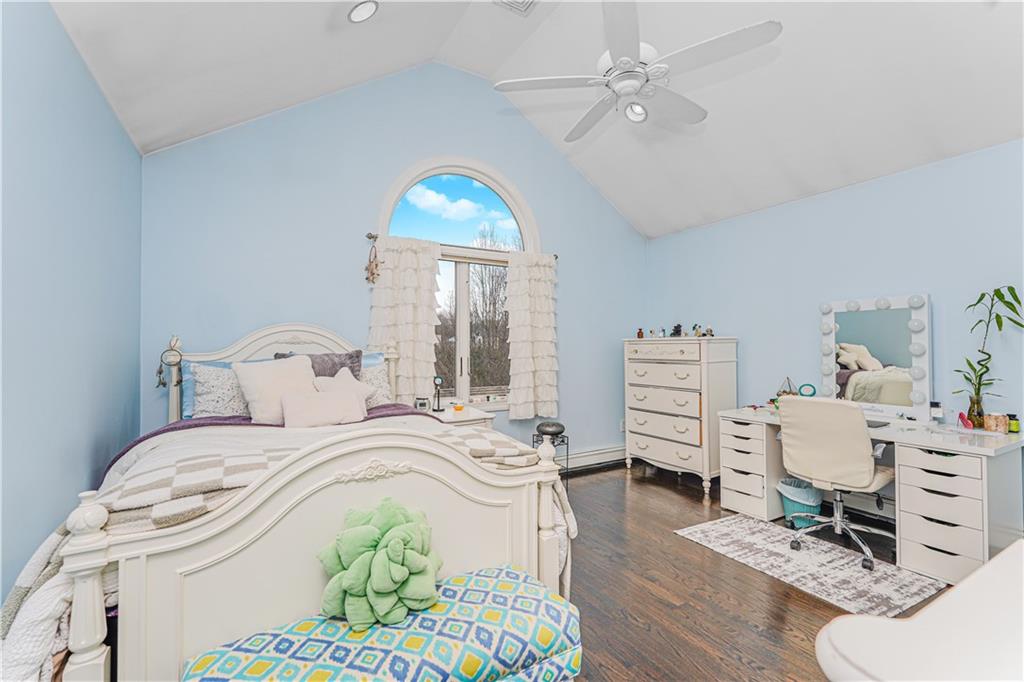 90 Giegerich Avenue Tottenville Staten Island NY 10307