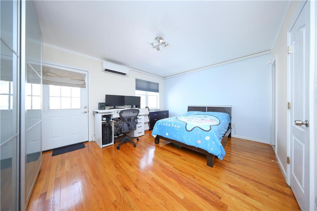 8657 Bay 16th Street Bath Beach Brooklyn NY 11214