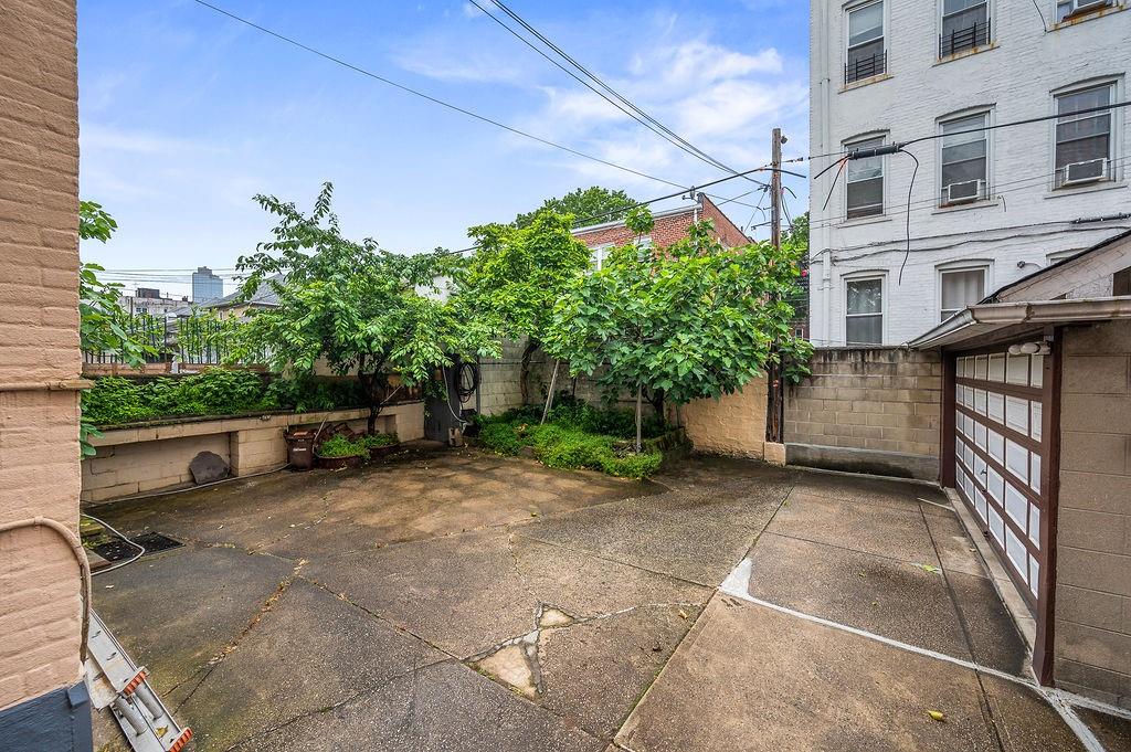 32 Bay 34th Street Bath Beach Brooklyn NY 11214