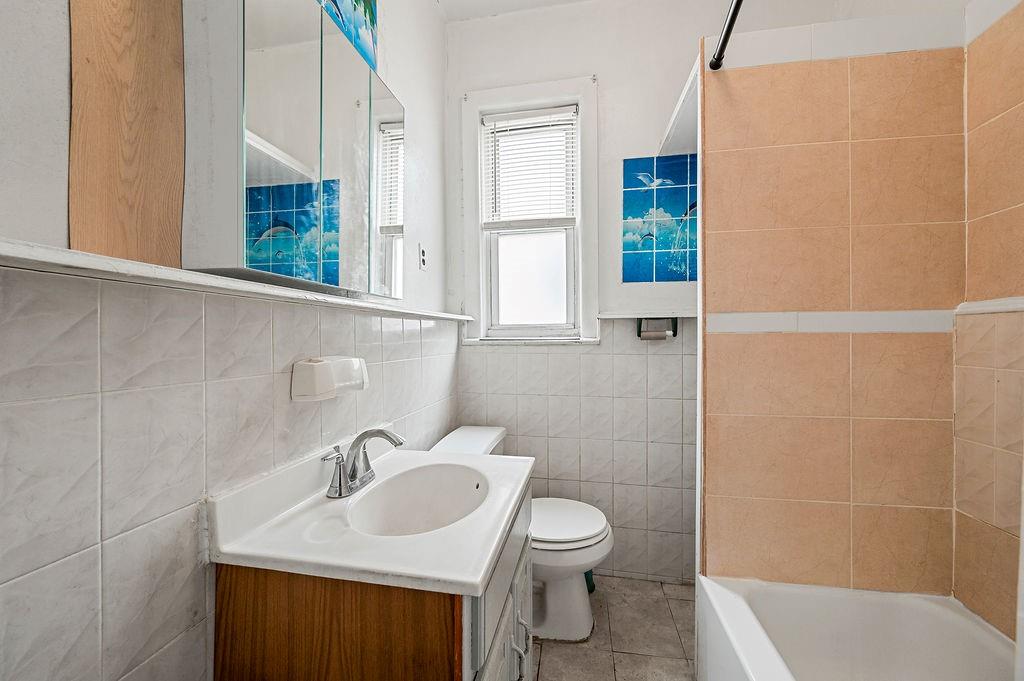 32 Bay 34th Street Bath Beach Brooklyn NY 11214