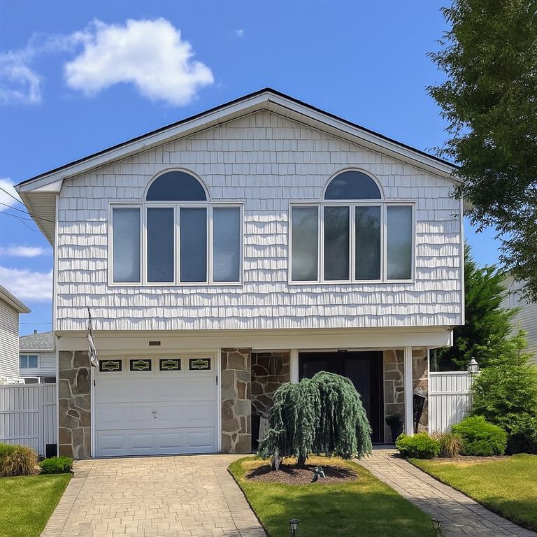 15 Berglund Avenue Bulls Head Staten Island NY 10314