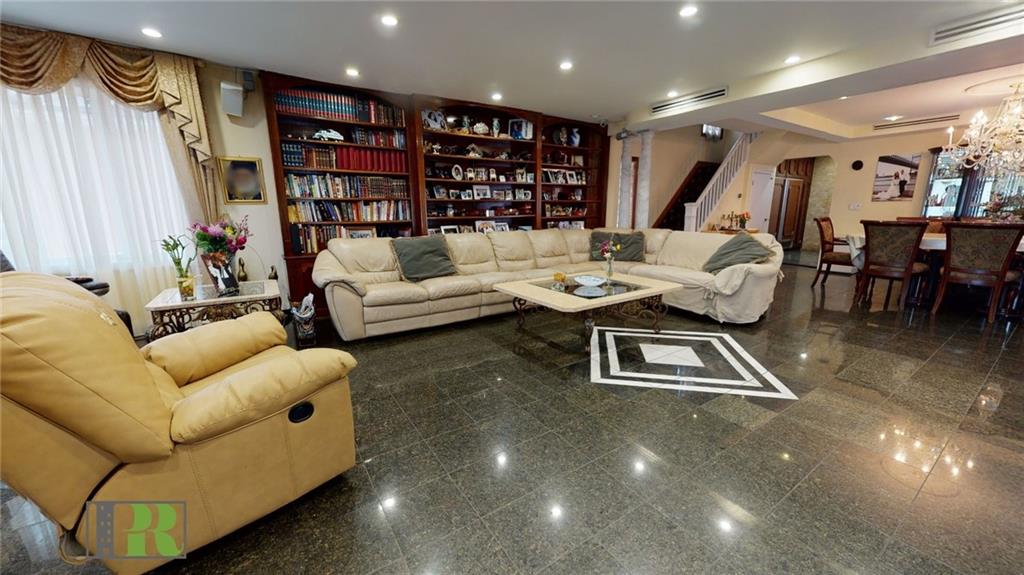 2112 Avenue L Midwood Brooklyn NY 11210