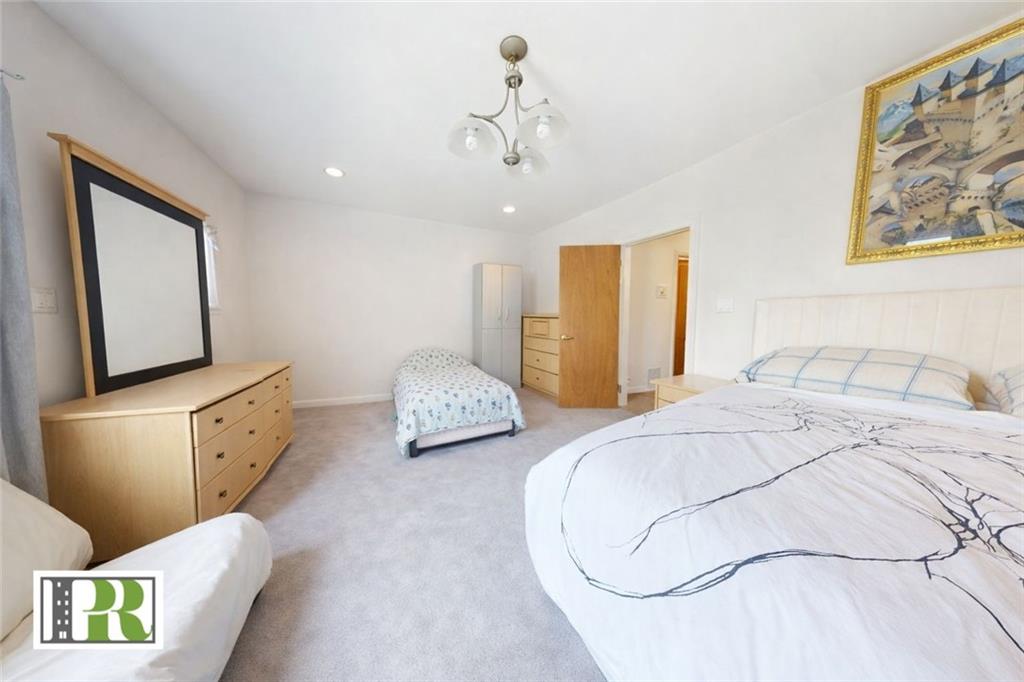 2112 Avenue L Midwood Brooklyn NY 11210