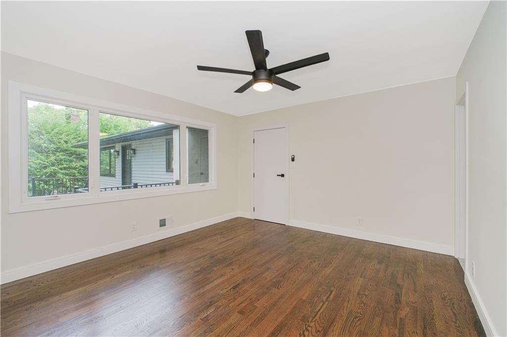 113 Longview Road Grymes Hill Staten Island NY 10304