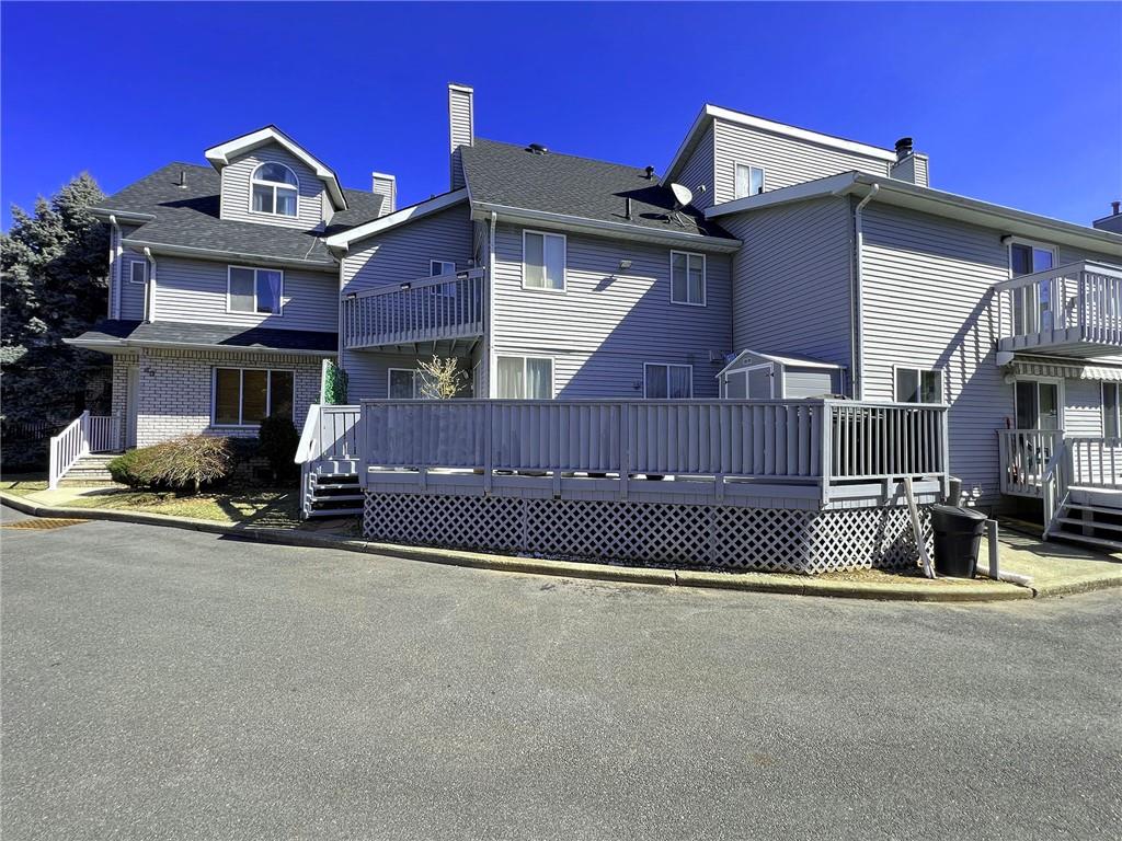 45 Fairlawn Loop Bay Terrace Staten Island NY 10308