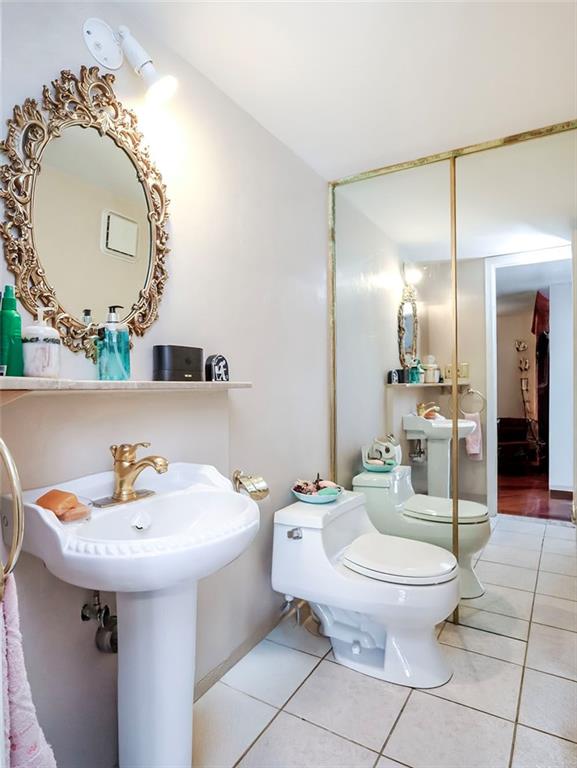 45 Fairlawn Loop Bay Terrace Staten Island NY 10308