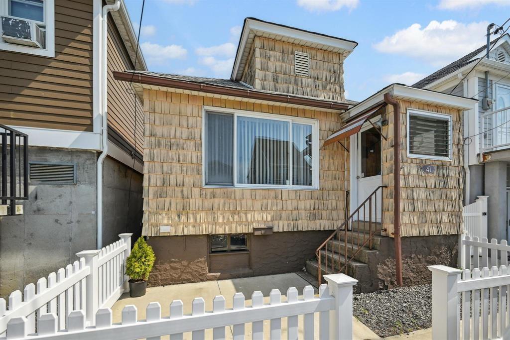 41 West 15th Road Broad Channel Broad Channel NY 11693