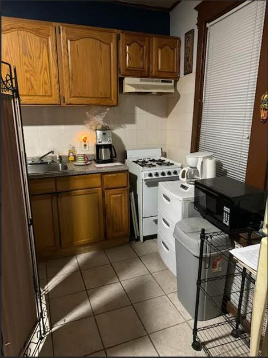 63-04 39th Avenue Woodside Woodside NY 11377