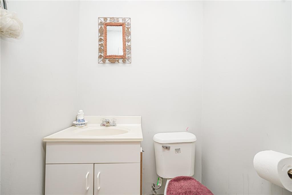 184 Barclay Avenue Annadale Staten Island NY 10312