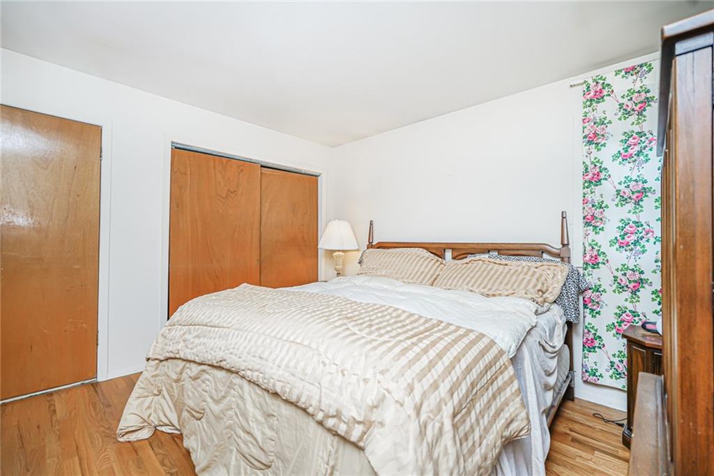 184 Barclay Avenue Annadale Staten Island NY 10312