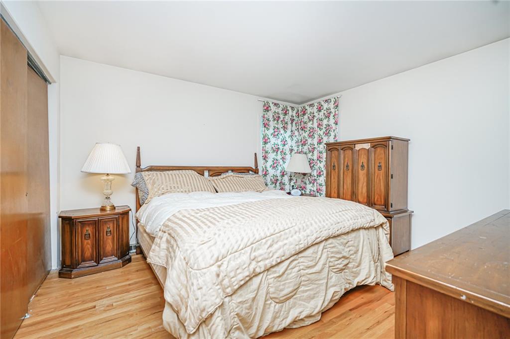 184 Barclay Avenue Annadale Staten Island NY 10312