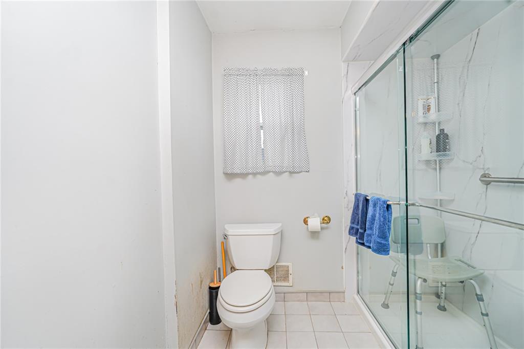184 Barclay Avenue Annadale Staten Island NY 10312