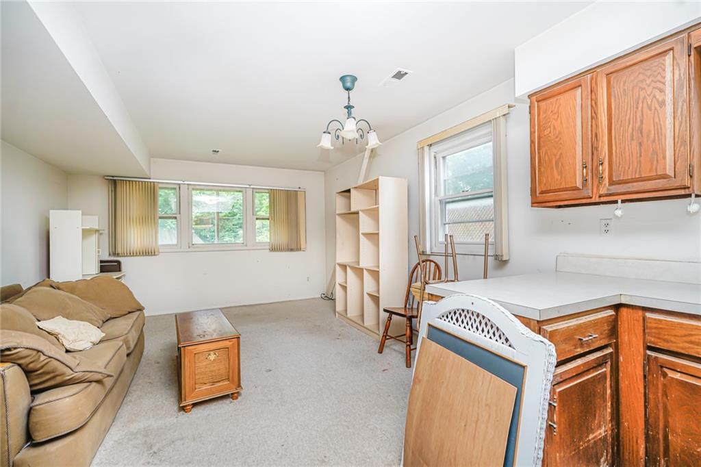 184 Barclay Avenue Annadale Staten Island NY 10312
