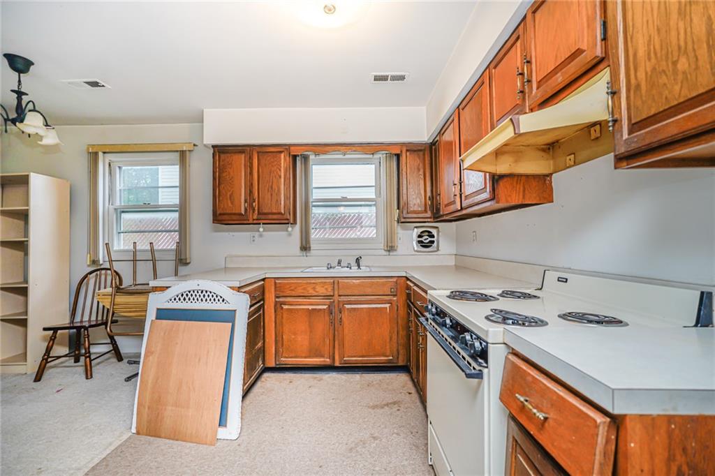 184 Barclay Avenue Annadale Staten Island NY 10312