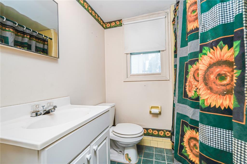 184 Barclay Avenue Annadale Staten Island NY 10312