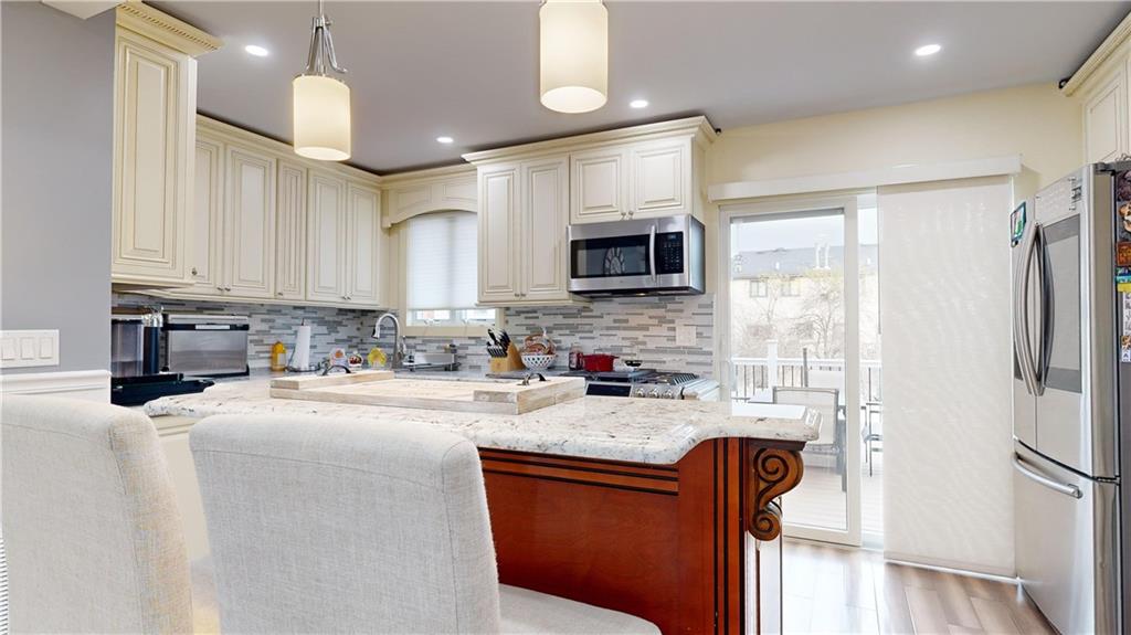 39 Hemlock Court Rossville Staten Island NY 10309