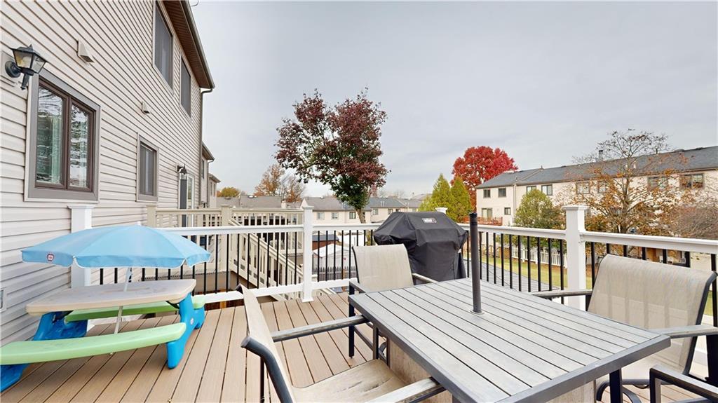 39 Hemlock Court Rossville Staten Island NY 10309
