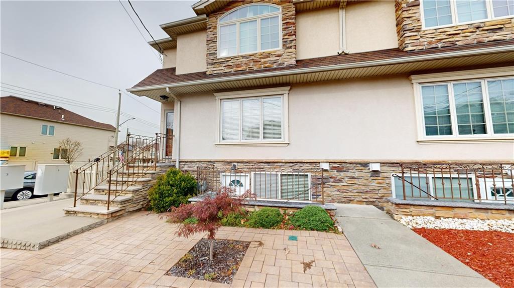 97 Crabtree Avenue Rossville Staten Island NY 10309