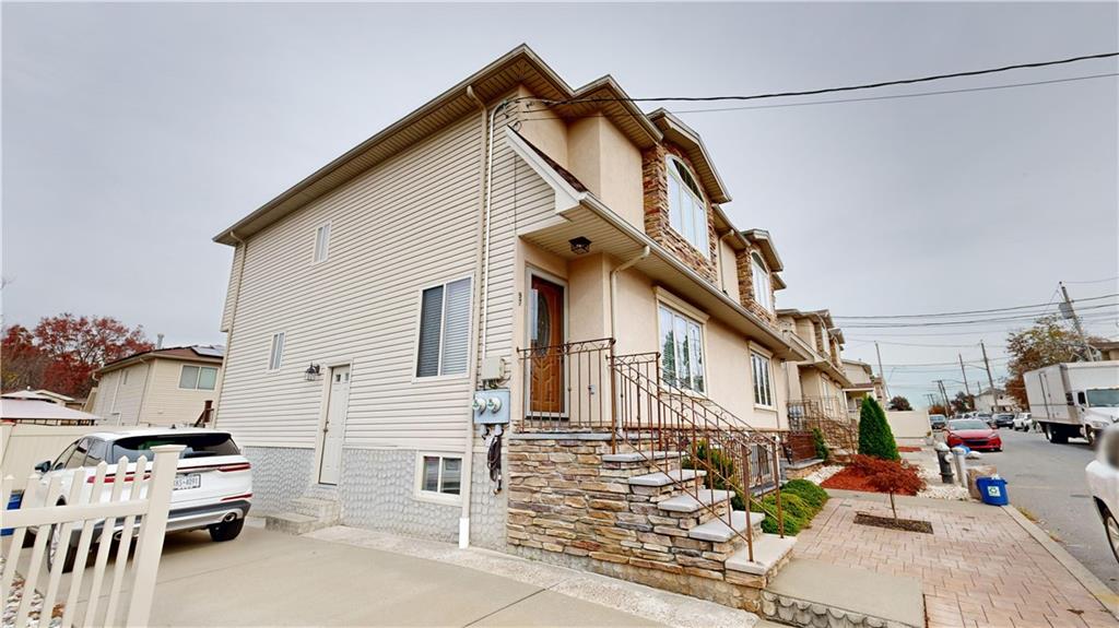 97 Crabtree Avenue Rossville Staten Island NY 10309