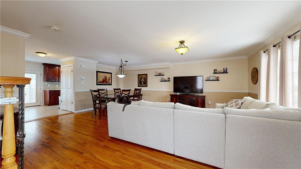 97 Crabtree Avenue Rossville Staten Island NY 10309